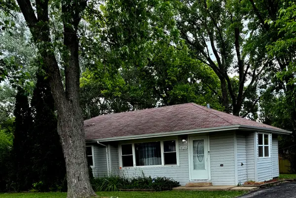 18733 Crawford Avenue, Flossmoor, IL 60422