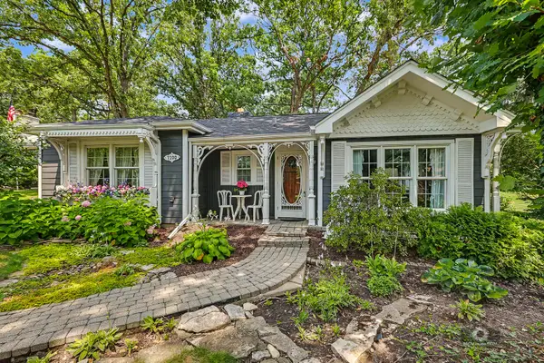 7300 W Palos Avenue, Palos Heights, IL 60463