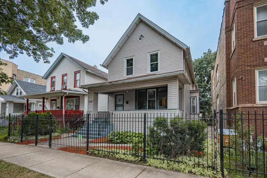 1218 N Parkside Avenue, Chicago, IL 60651 - #2
