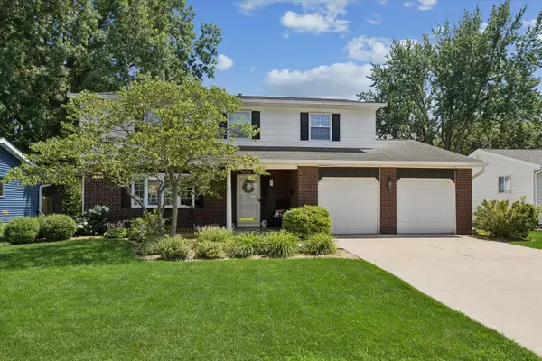 2305 E 31st Street, Davenport, IA 52807