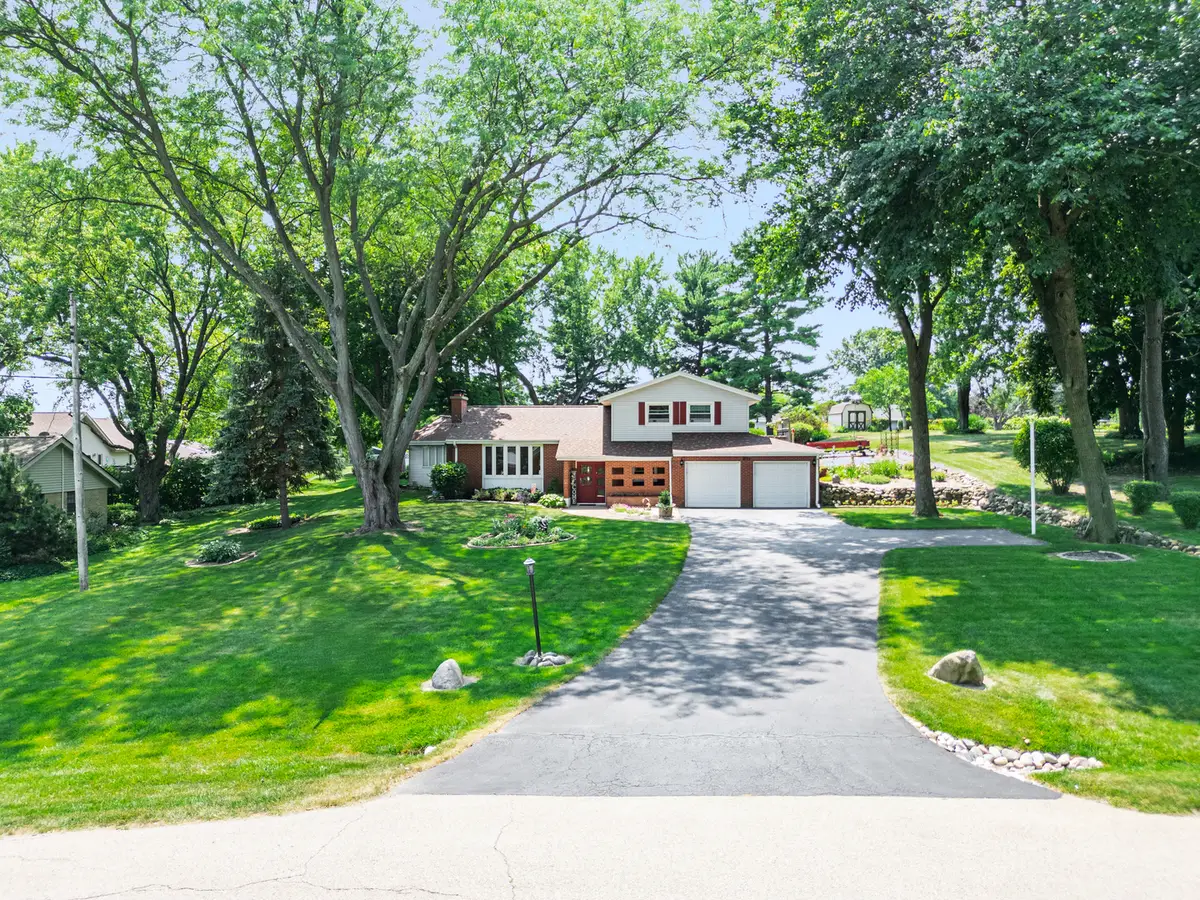 8722 Sheffield Drive, Belvidere, IL 61008 - #1
