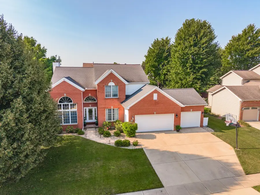 17 Waterside Circle, Bloomington, IL 61704 - #3
