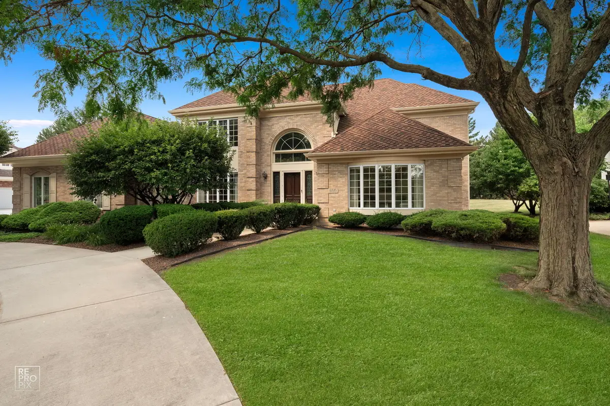 6515 Manor Drive, Burr Ridge, IL 60527 - #1