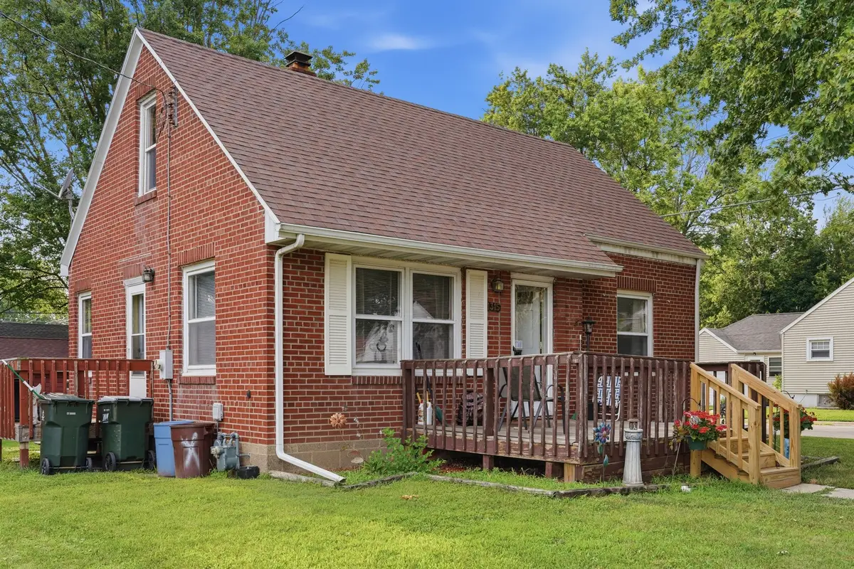 1315 7th Avenue, Sterling, IL 61081 - #1