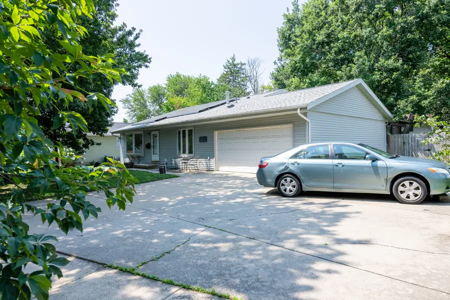1601 Rutledge Drive, Urbana, IL 61802 - #3