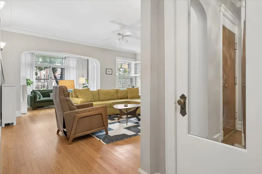 5522 S Everett Avenue #1, Chicago, IL 60637 - #3