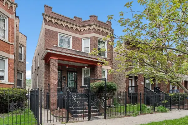5937 S Maplewood Avenue, Chicago, IL 60629