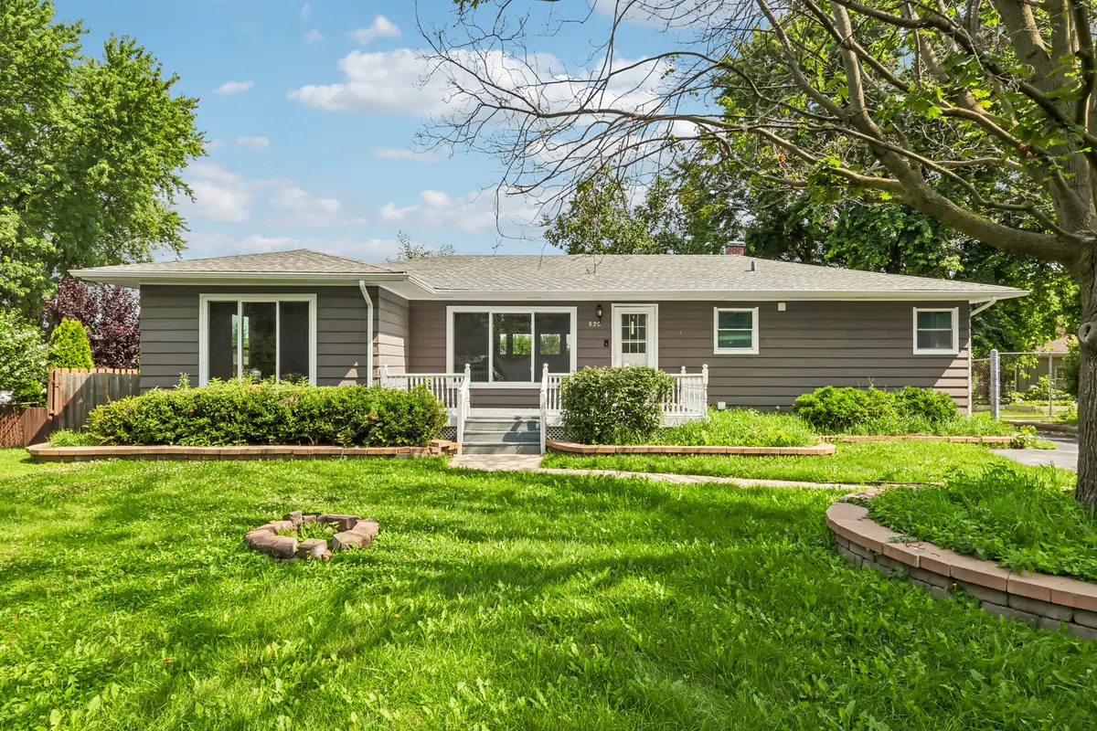 520 Woodlyn Drive, Aurora, IL 60505 - #1