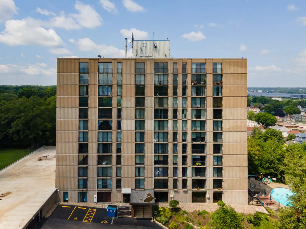 1800 7th Street #8F, East Moline, IL 61244 - #1