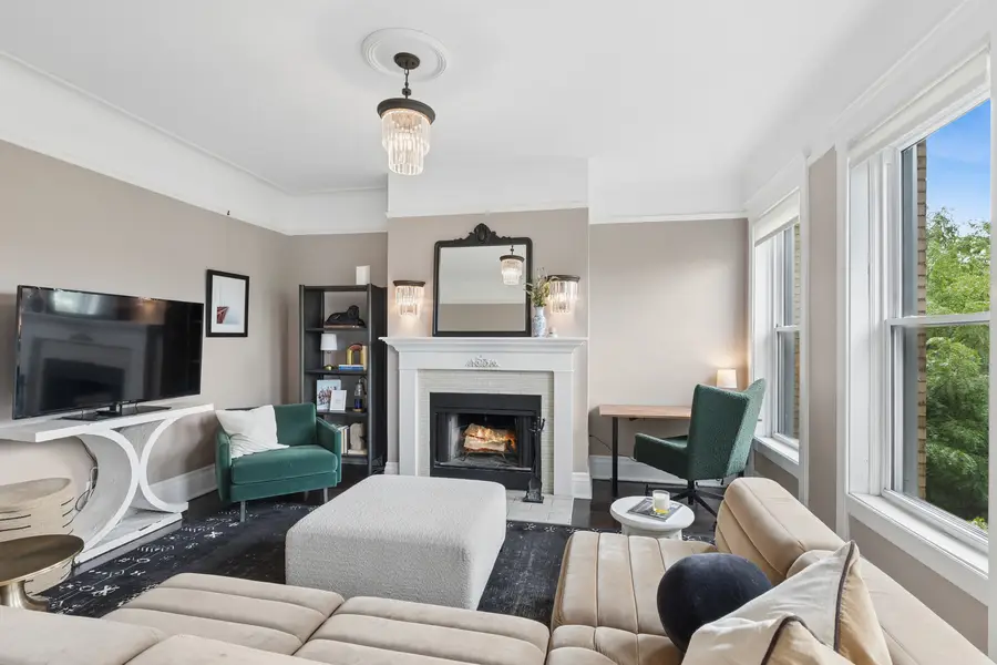 442 W Dickens Avenue #3, Chicago, IL 60614 - #3