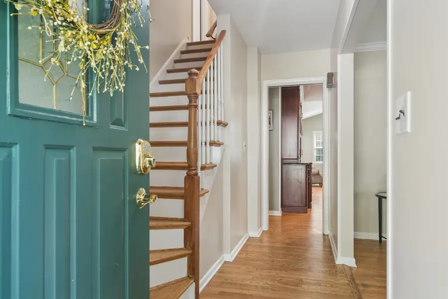 511 S Walnut Avenue, Arlington Heights, IL 60005 - #3