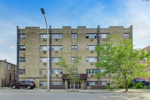 7854 S South Shore Drive #502, Chicago, IL 60649