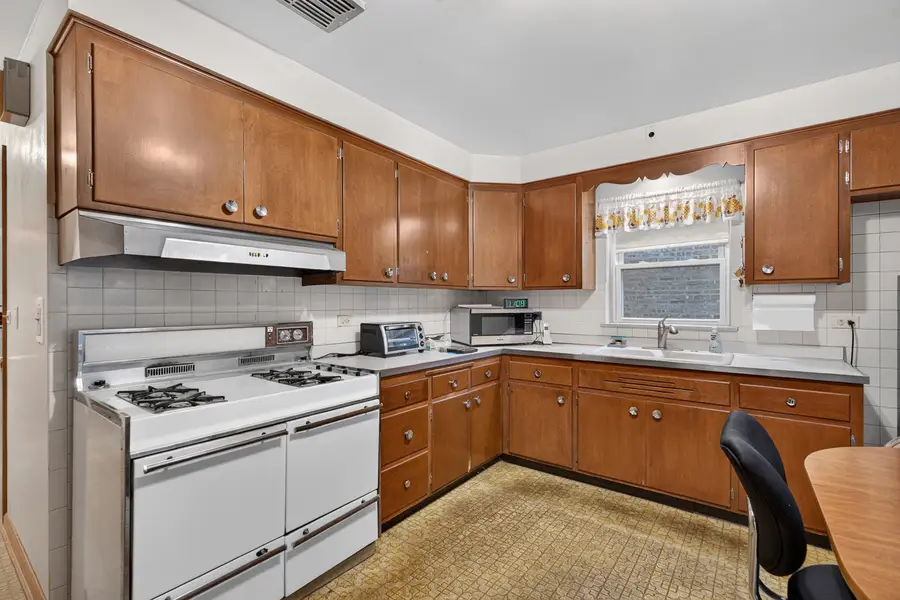 Address Withheld By Seller, Evanston, IL 60202 - #3