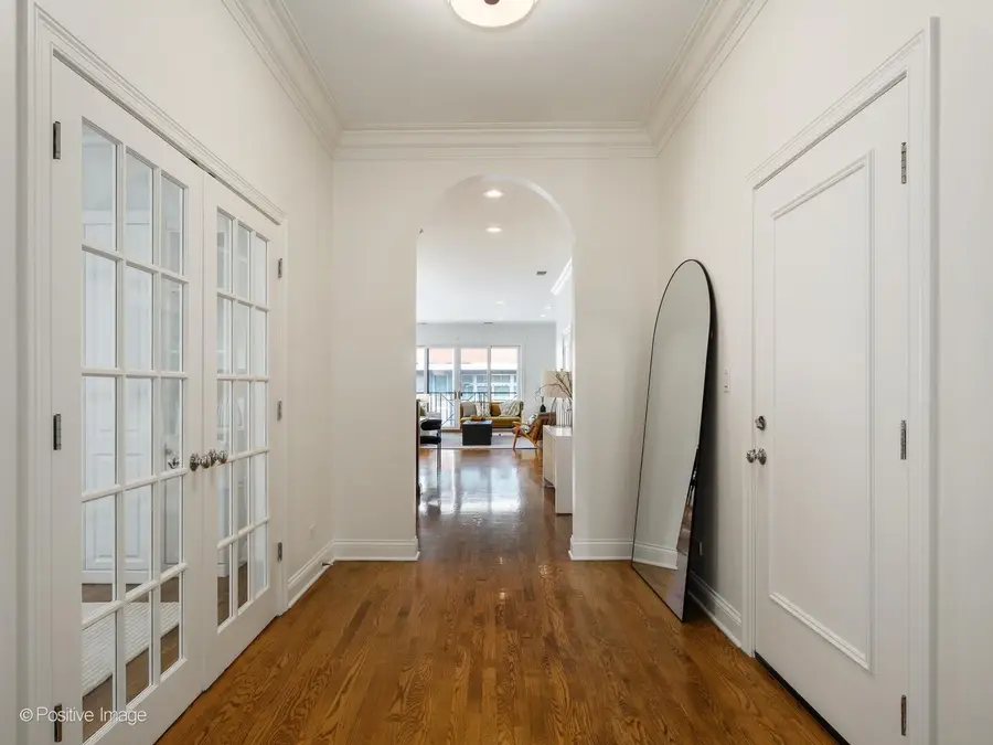 802 W Wolfram Street #3N, Chicago, IL 60657 - #2