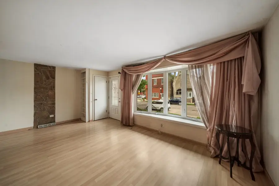 3753 S Emerald Avenue, Chicago, IL 60609 - #3