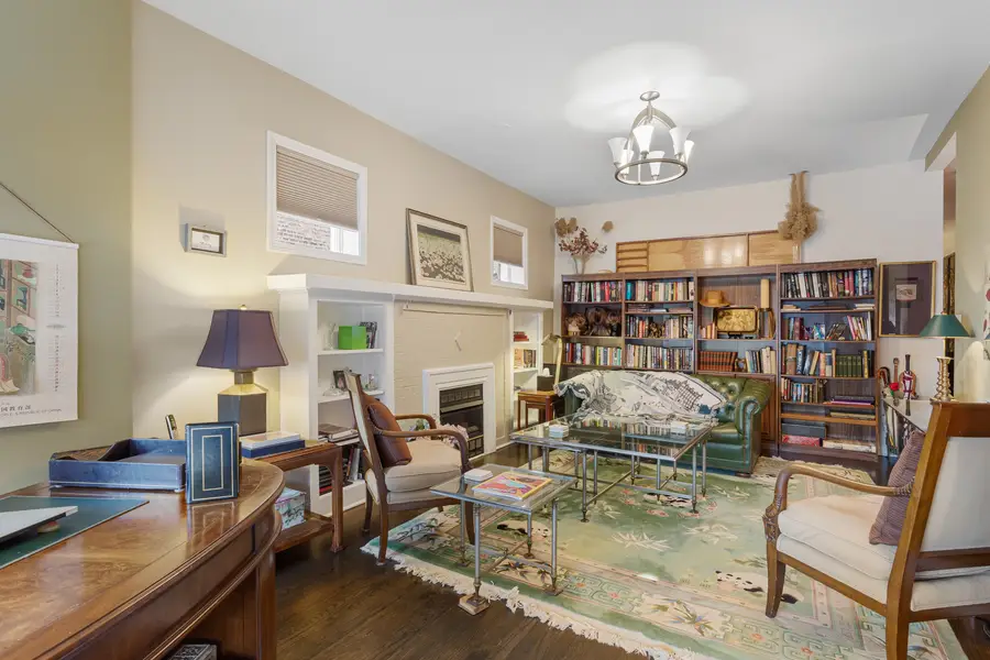 3512 W Leland Avenue #1, Chicago, IL 60625 - #3