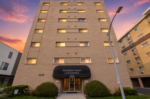 7449 Washington Street #602, Forest Park, IL 60130