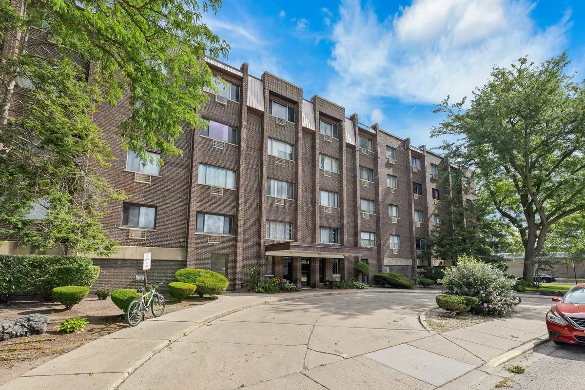 8444 W Wilson Avenue #208-S, Chicago, IL 60656 - #1