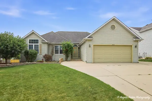 4729 Crystal Trail, McHenry, IL 60050