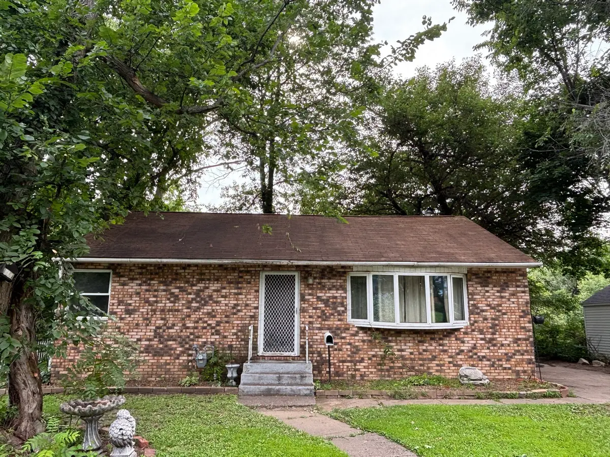 2110 Mound Street, Davenport, IA 52803 - #1
