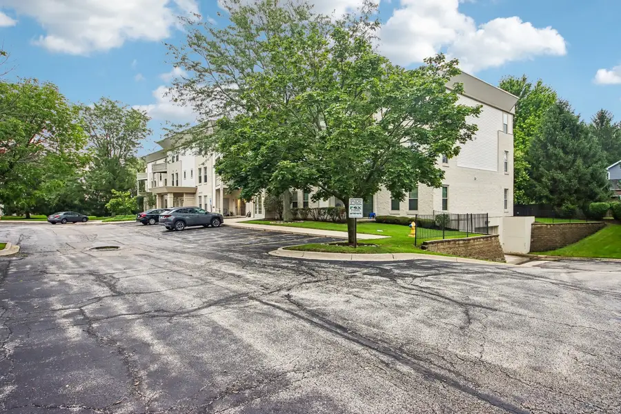 34435 N Old Walnut Circle #306, Gurnee, IL 60031 - #2