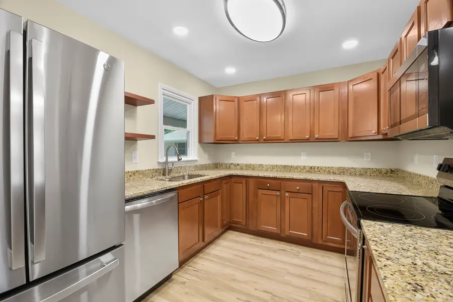 2205 Glenoak Drive, Champaign, IL 61821 - #3