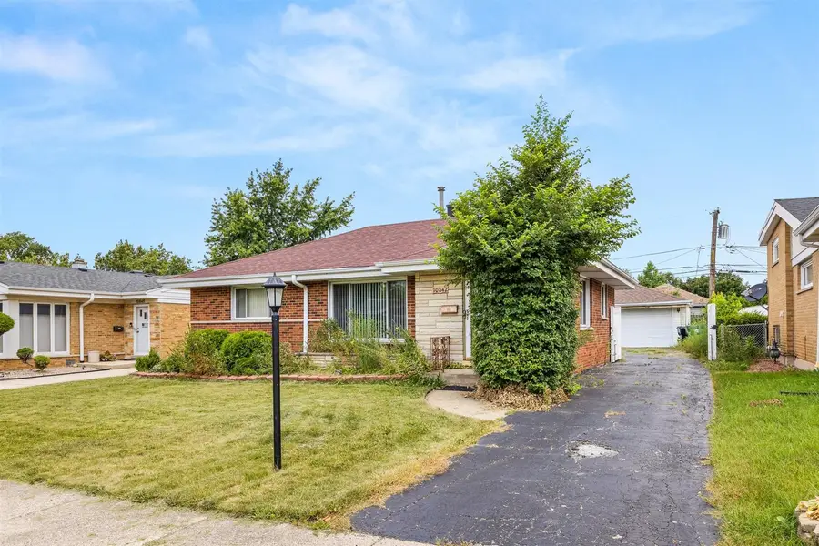 10842 Claridge Avenue, Westchester, IL 60154 - #2