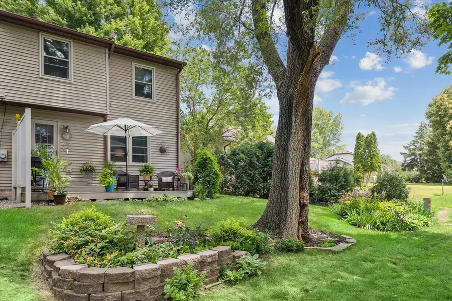 825 Brookview Drive, De Witt, IA 52742 - #3