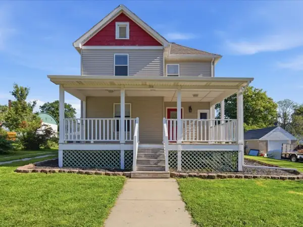 304 E Franklin Street, Carlock, IL 61725