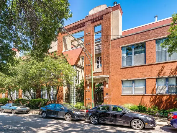 525 N Ada Street #23, Chicago, IL 60642
