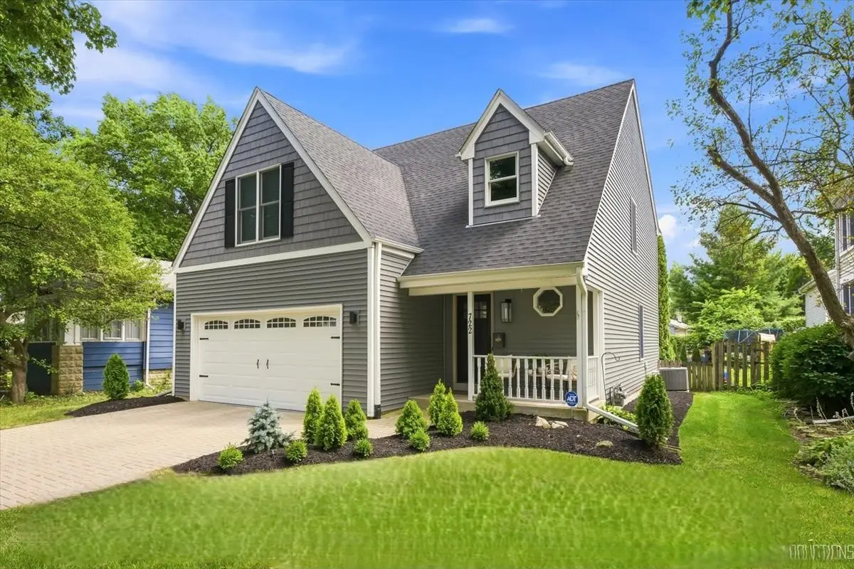 722 Center Street, Geneva, IL 60134 - #1