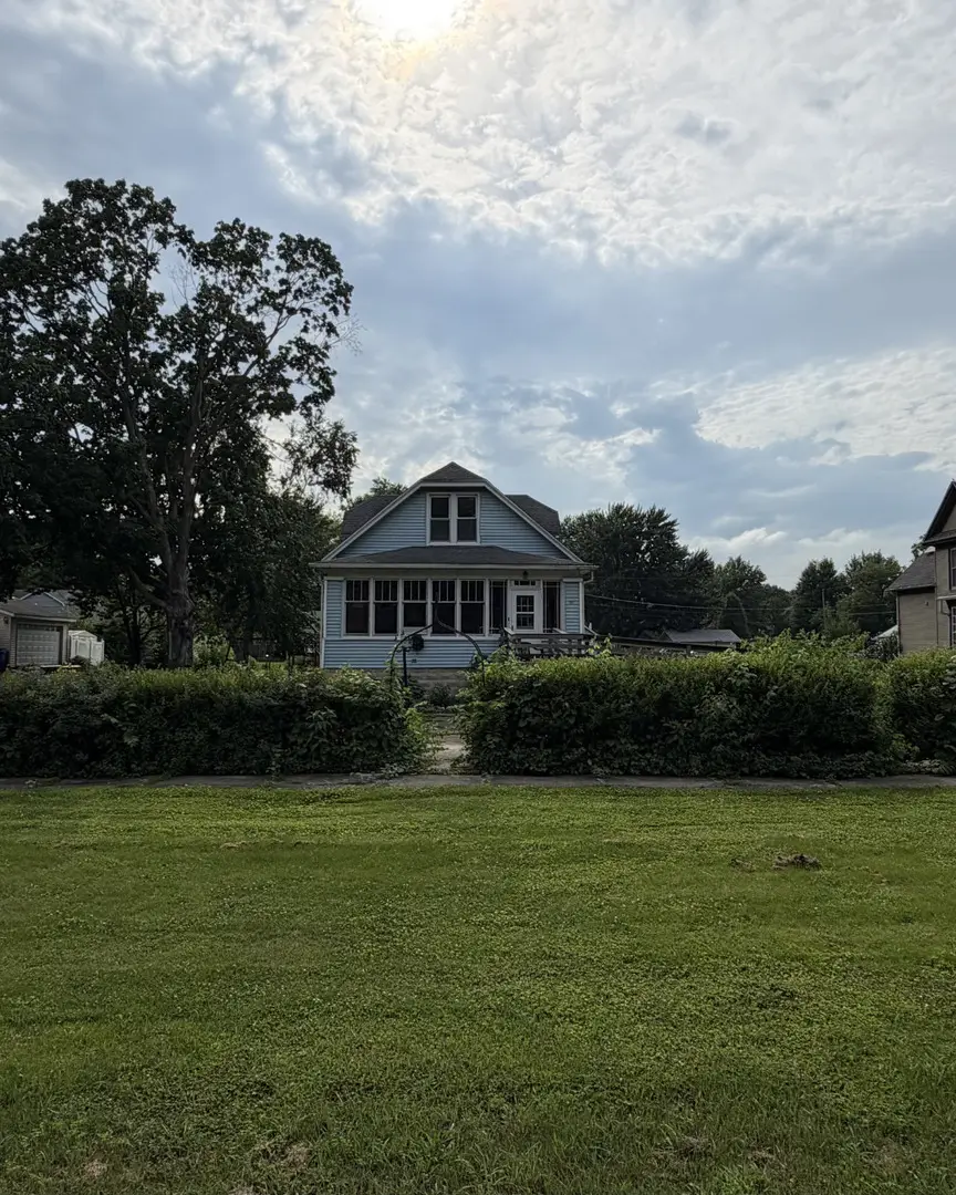 105 N Center Street, Gardner, IL 60424 - #1