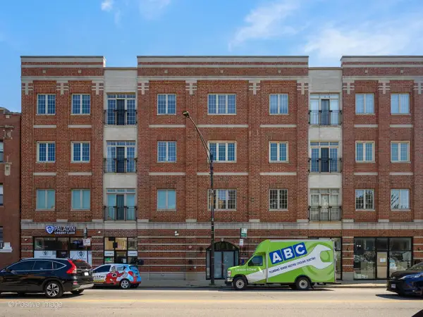 1453 W Irving Park Road #305, Chicago, IL 60613