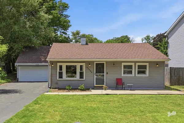 32988 N Meadow Road, Grayslake, IL 60030