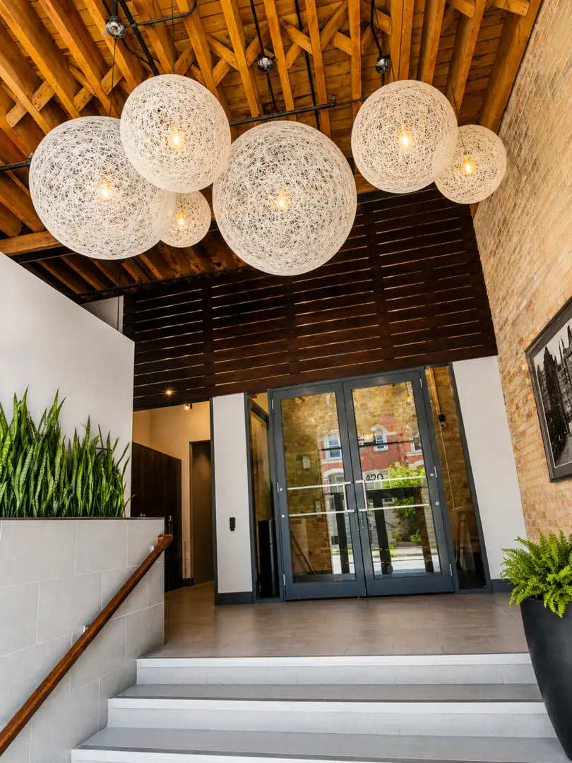 420 W Grand Avenue #2H, Chicago, IL 60654 - #3