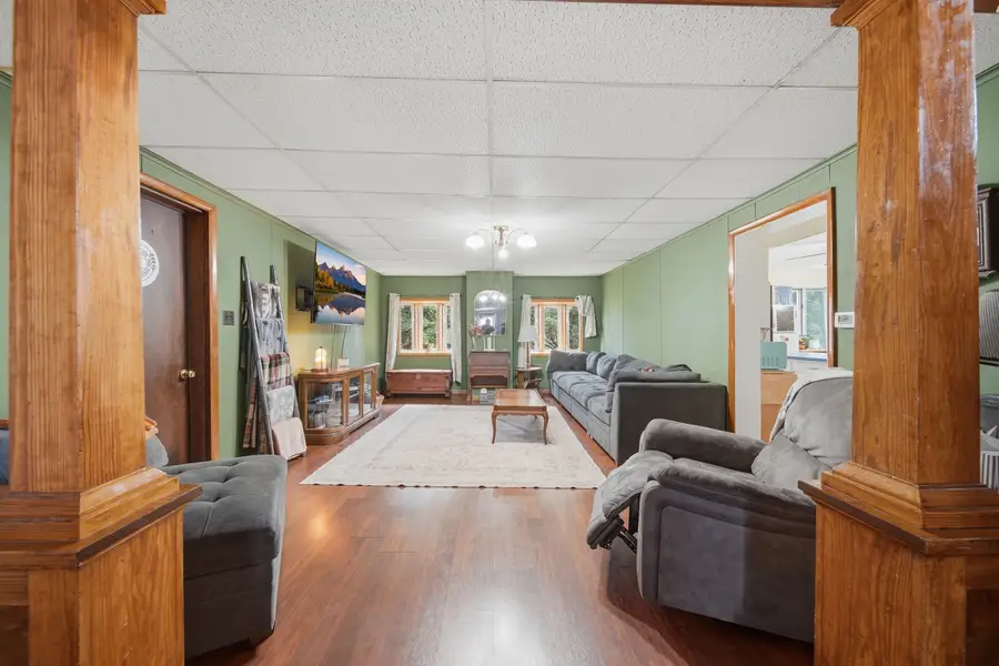 22 N Metcalf Avenue, Amboy, IL 61310 - #2