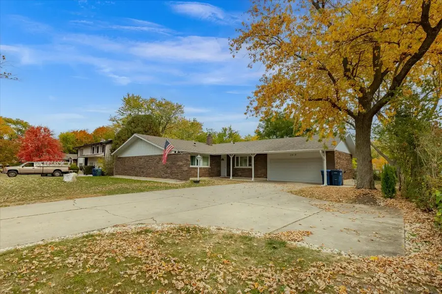 1313 Landwehr Road, Northbrook, IL 60062 - #3