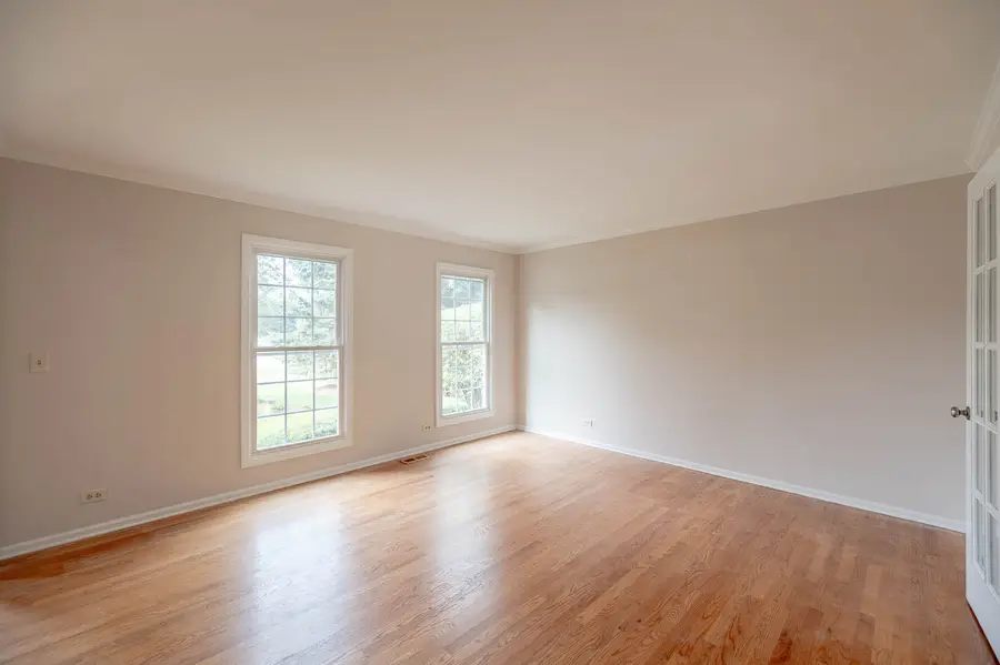 8N065 Secretariat Court, Saint Charles, IL 60175 - #3