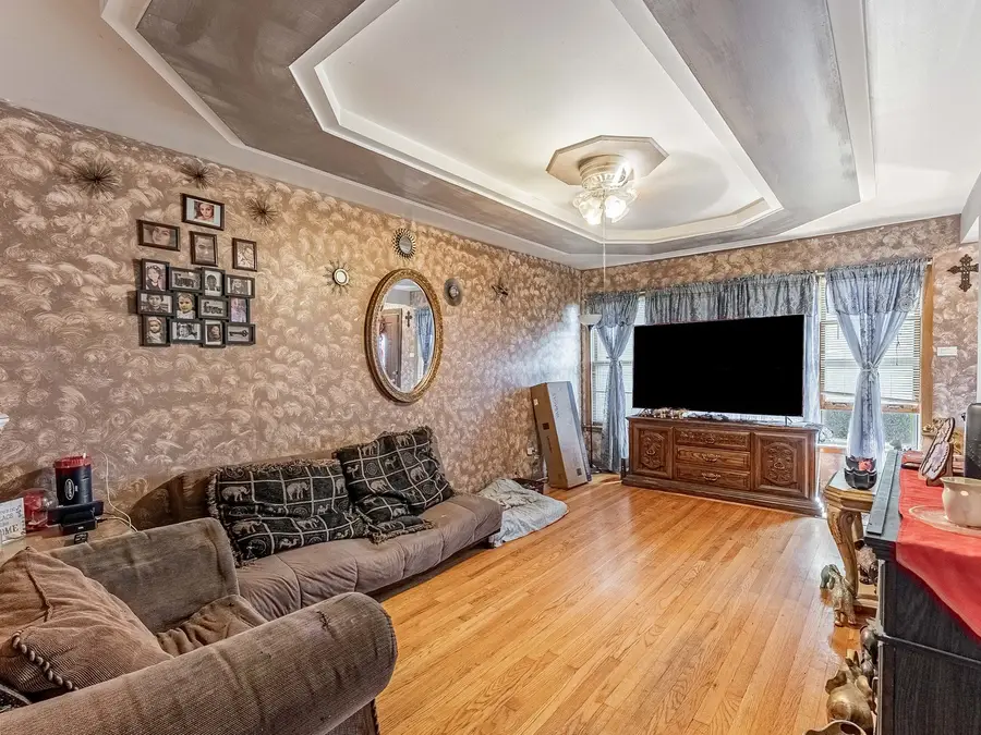 11120 S Ewing Avenue, Chicago, IL 60617 - #3