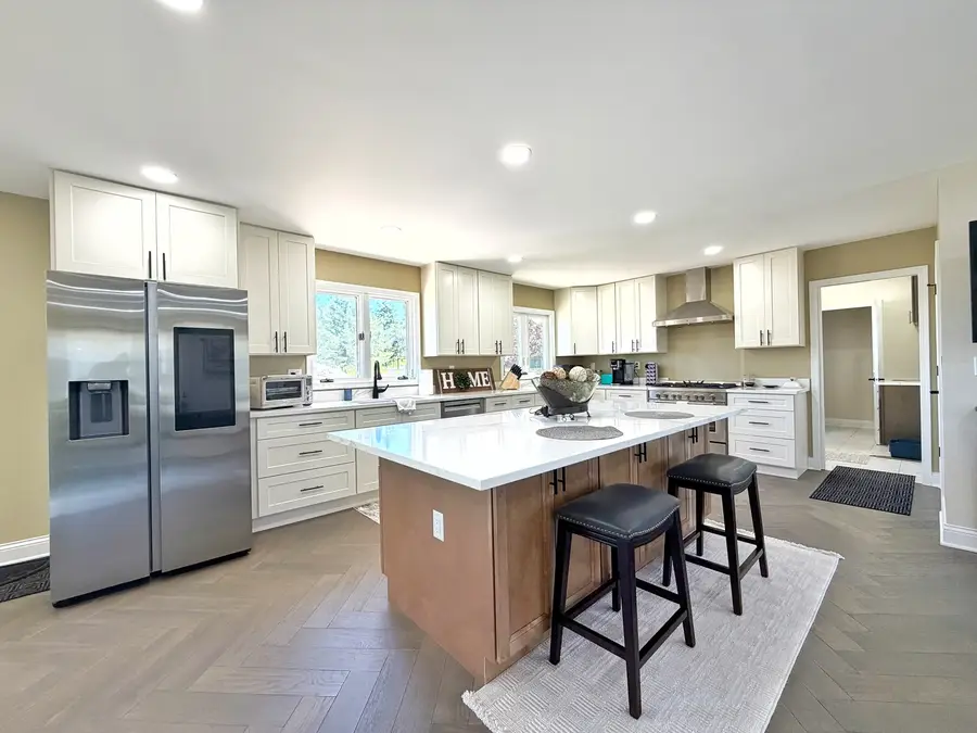 704 N Rose Farm Road, Woodstock, IL 60098 - #3