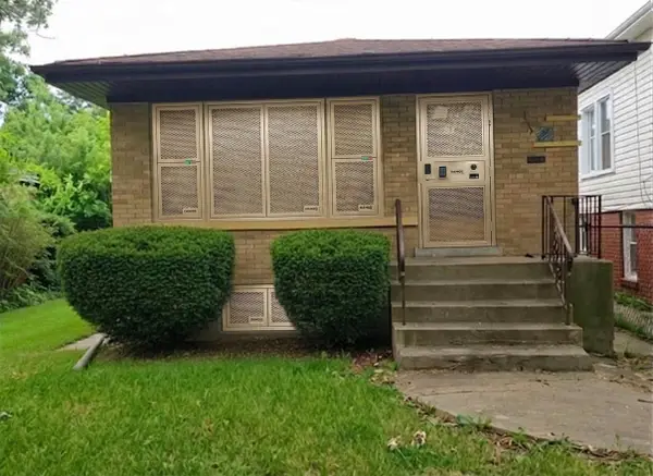 9022 S University Avenue, Chicago, IL 60619