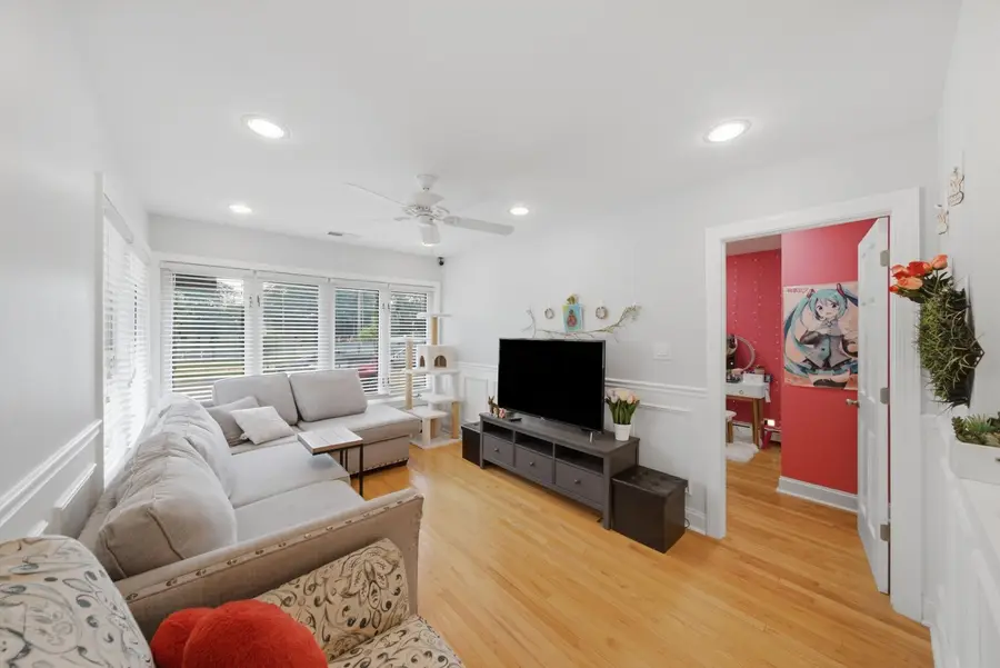 6154 W Wrightwood Avenue, Chicago, IL 60639 - #3