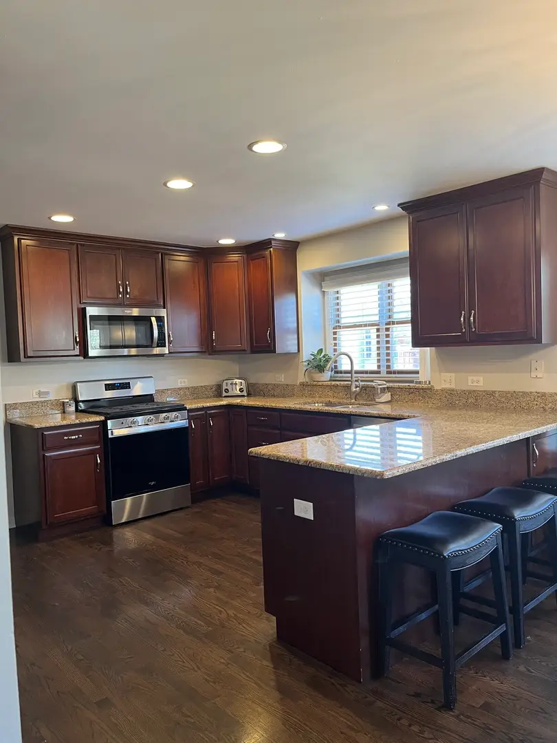 553 Danbury Drive, Oswego, IL 60543 - #2