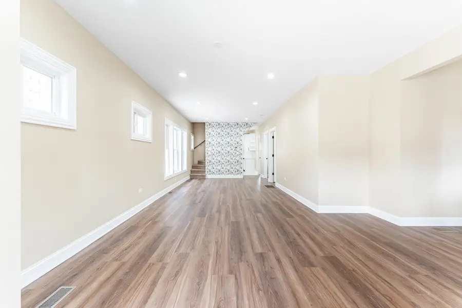 2234 Gunderson Avenue, Berwyn, IL 60402 - #3