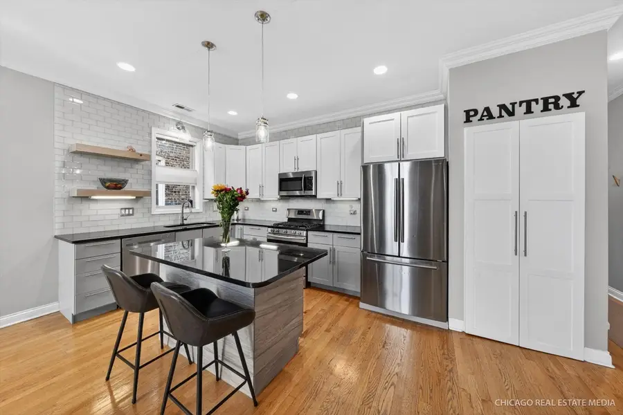 2546 W Washington Boulevard #2W, Chicago, IL 60612 - #3