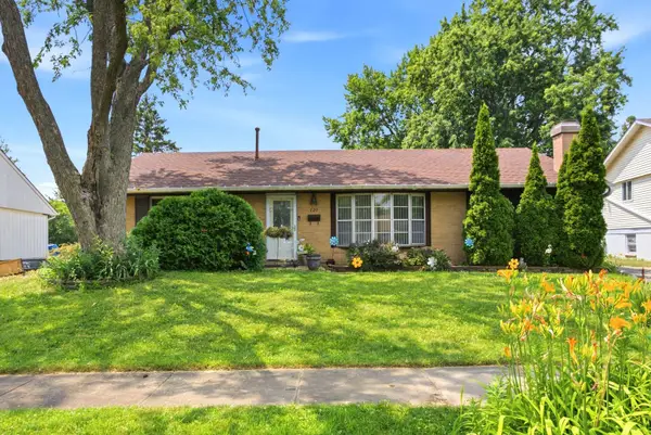 729 Surrey Drive, Streamwood, IL 60107