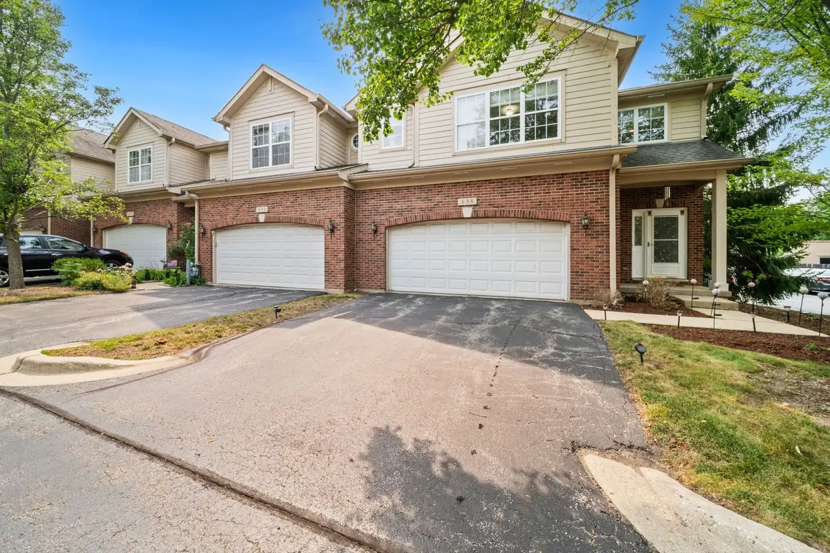 356 N West Pointe Drive, Vernon Hills, IL 60061 - #1
