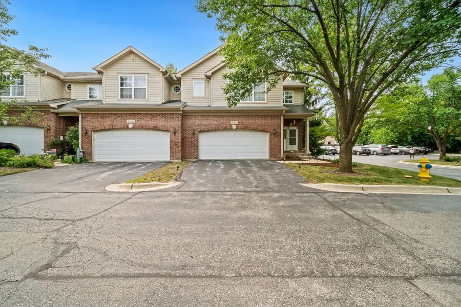 356 N West Pointe Drive, Vernon Hills, IL 60061 - #2