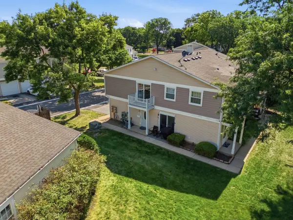 1323 Braver Court #1323, Wheeling, IL 60090