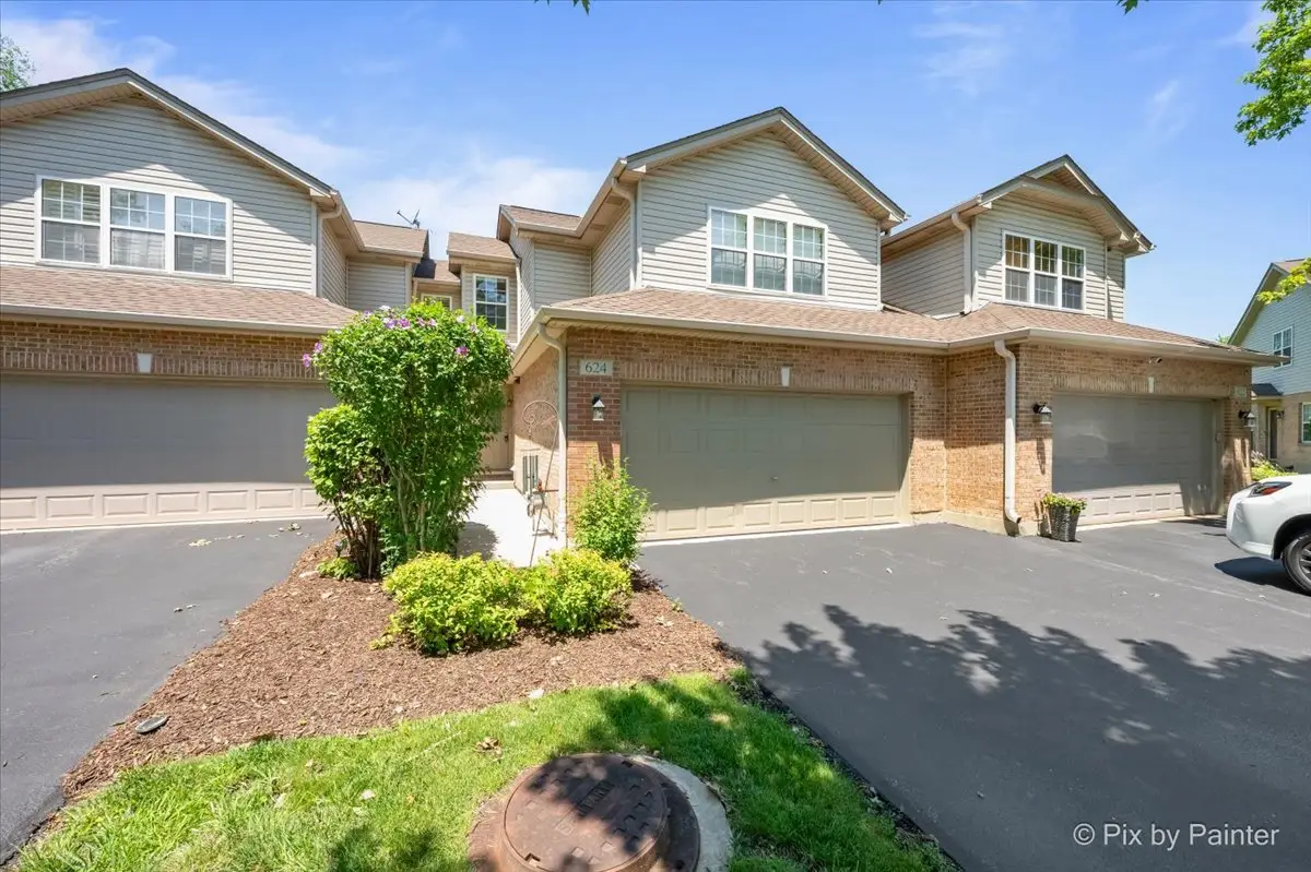 624 Daisy Lane, Roselle, IL 60172 - #1